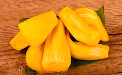 ���}�۵����ģ�ͨ��30ƪ��