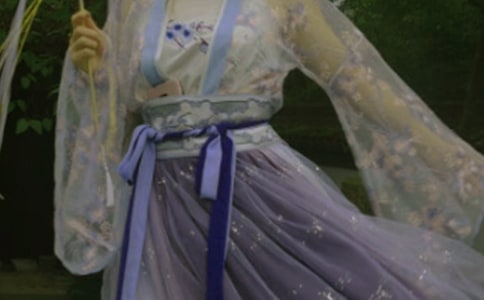 �h�������L������