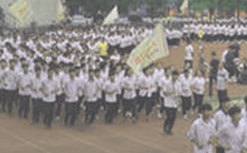 �ܲك������ģ����x37ƪ��