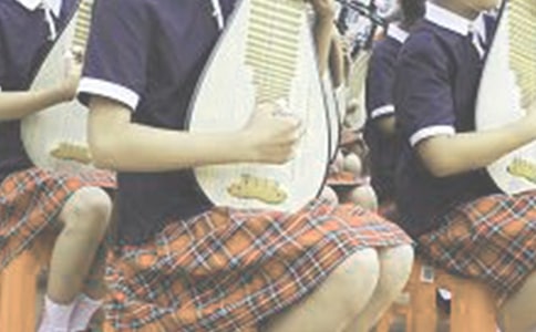 �x������ӛ���из��ģ�ͨ��6ƪ��